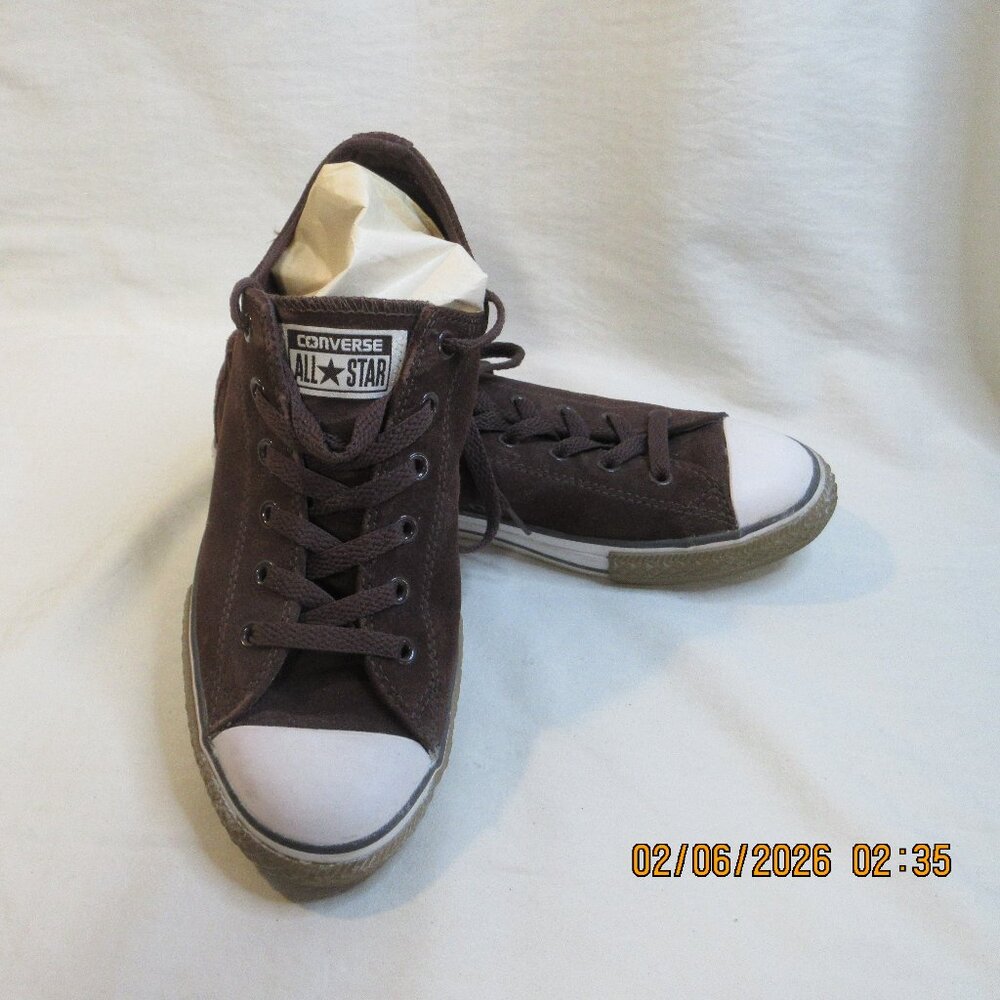 BROWN SUEDE/LEATHER GENTLY WORN CONVERSE ALL STARS~UNISEX WOMEN US 8, MEN'